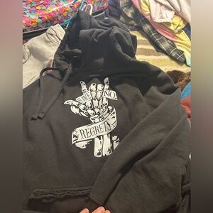 Cropped hoodie